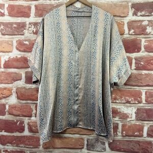 Jodifl Top Women's 3X Cream Blue Abstract Animal Print Satin Popover Shirt